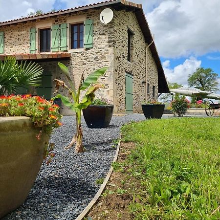La Maison Du Lac Lavaud Saint-Quentin-sur-Charente Eksteriør bilde