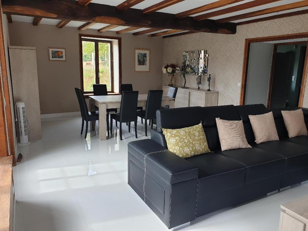 La Maison Du Lac Lavaud Saint-Quentin-sur-Charente Eksteriør bilde