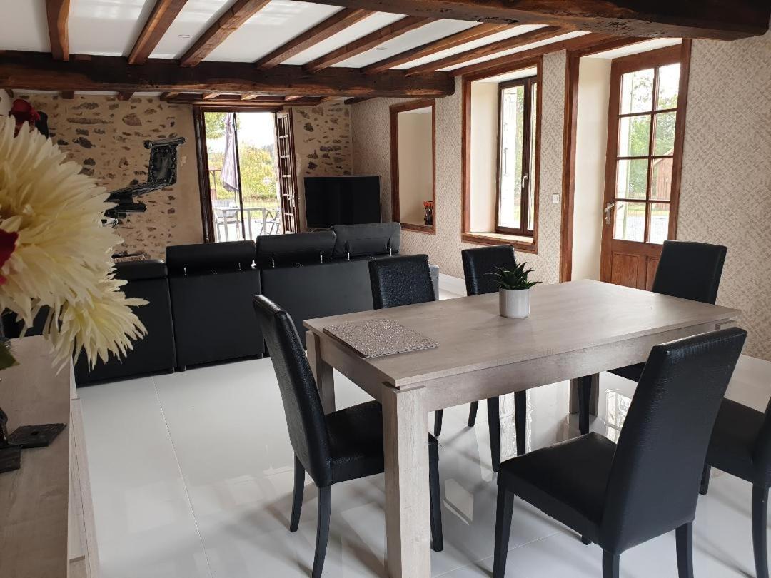 La Maison Du Lac Lavaud Saint-Quentin-sur-Charente Eksteriør bilde