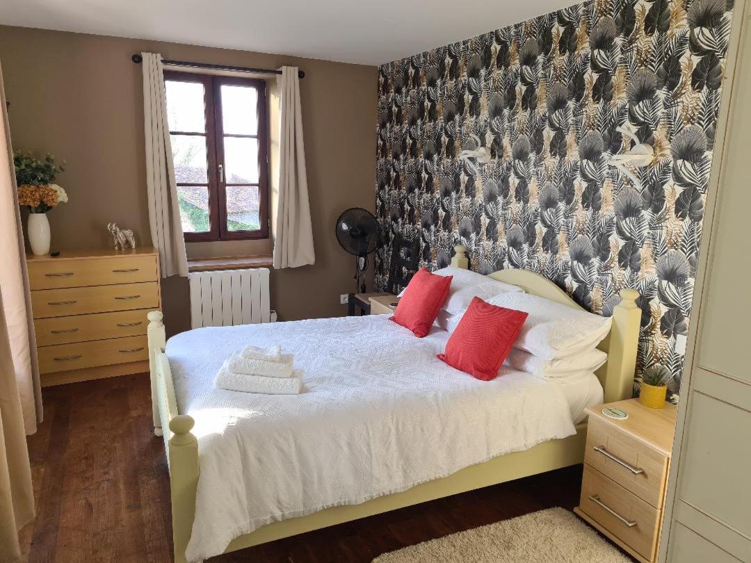 La Maison Du Lac Lavaud Saint-Quentin-sur-Charente Eksteriør bilde