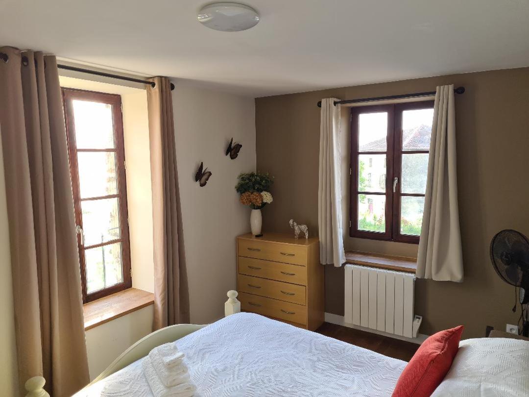 La Maison Du Lac Lavaud Saint-Quentin-sur-Charente Eksteriør bilde